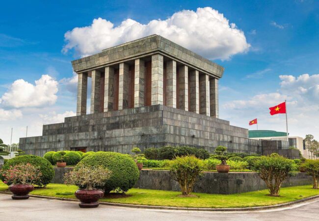 ho-chi-minh-mausoleum-AWT