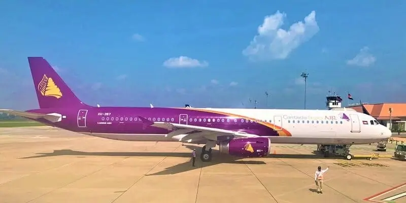 cambodia-airport-cambodia-airway-plane